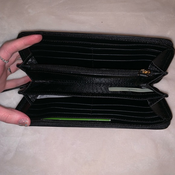 SOLD NWT Kate Spade Black Glitter Wallet - Picture 3 of 4